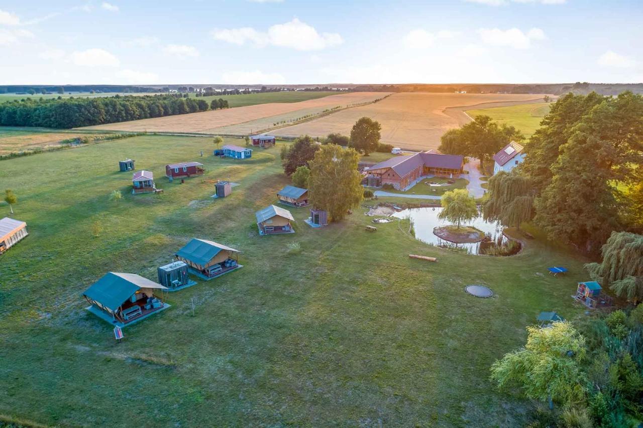 Landgut Voigtsmühle Glamping Lodge Villa Veranda XL 1 Friedland  Exterior foto